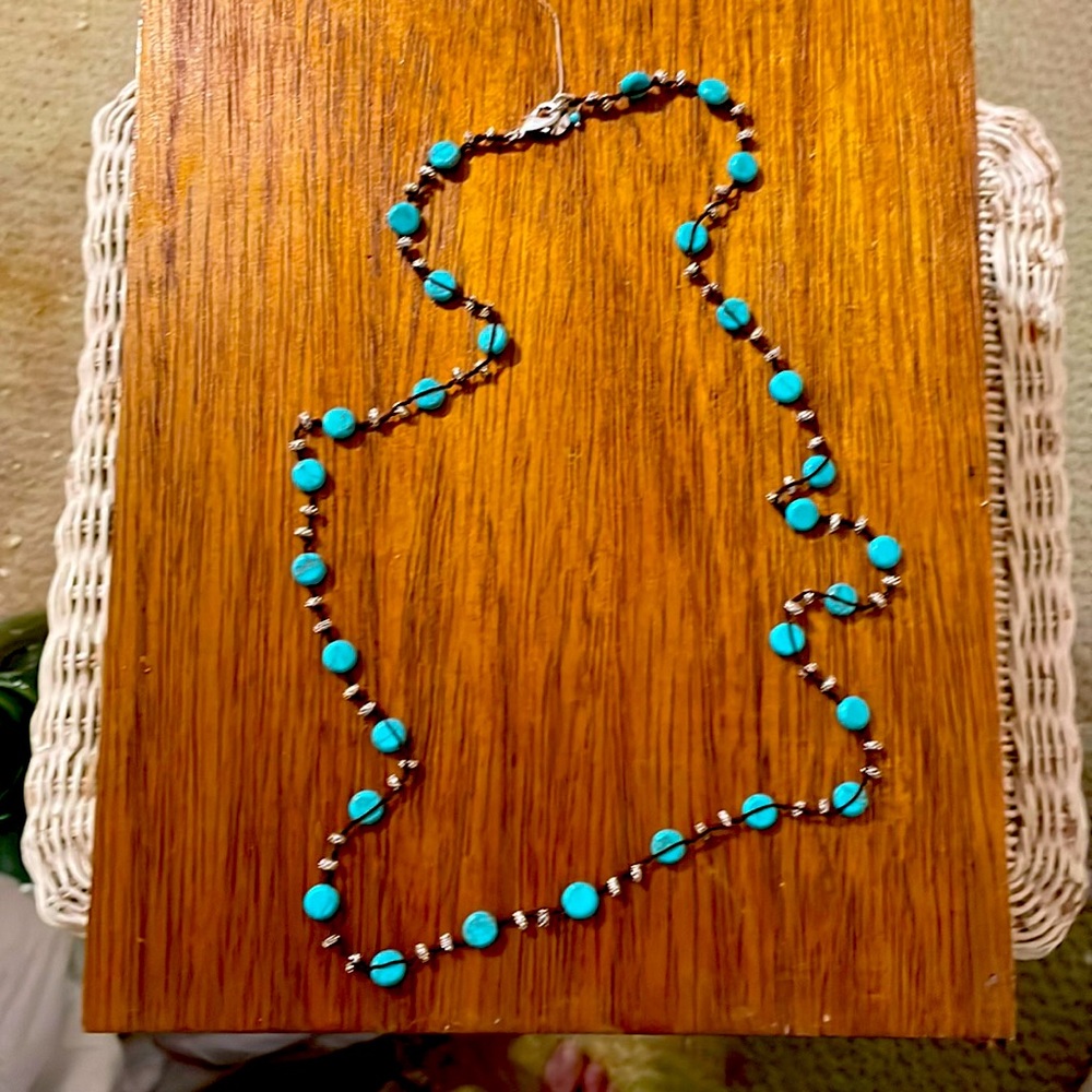 New without Tags Lucky Brand Turquoise and Silver Necklace